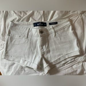Hollister white jean shorts low rise size 24 / 0